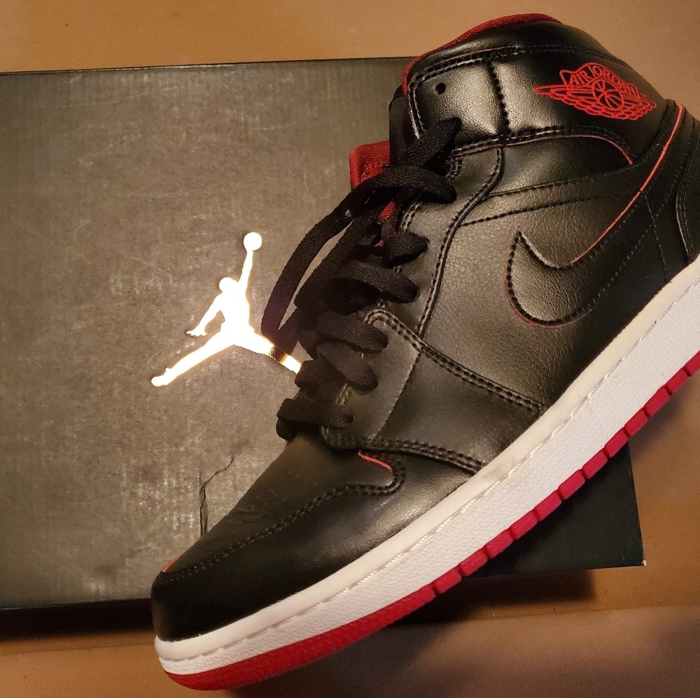 Mens Air Jordan 1 Mid